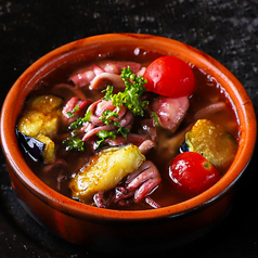 スルメイカと茄子のアヒージョ