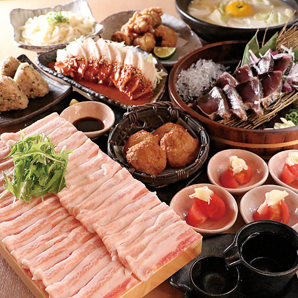 四国郷土料理をご堪能頂けるコースはクーポン利用で4,000円からご用意しております。