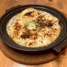 熱々鉄板チーズコロッケ