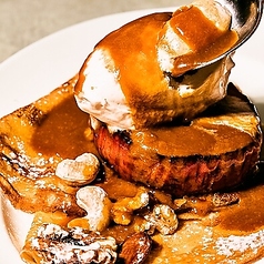 焼き林檎とキャラメルバタークレープ