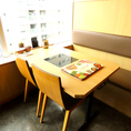 ゆったりと寛ぎながら過ごせるお席は、ご家族・ご友人とのお食事や各種ご宴会にもオススメです！