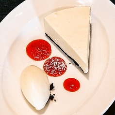 レアチーズケーキ　ドリンクセット　（お好きなドリンク１杯付）