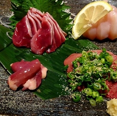 とり刺し盛り合わせ(1~2人前)