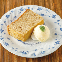 紅茶のシフォンケーキ