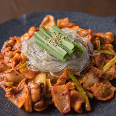 韓国料理と相性抜群のお酒を多数ご用意しております！