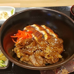 【期間・数量限定】うな牛丼定食