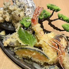 大エビと牡蠣の天ぷら盛り
