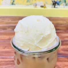 アイスミルクティ（アイスのせ）