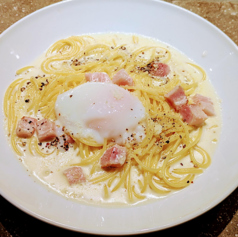 カルボナーラ温玉のせ