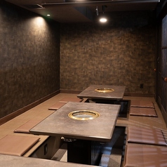掘りごたつ個室は少人数～大人数、様々な人数の団体様にもぴったりです　各種ご宴会にご利用ください