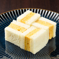 だし巻き卵のようなイメージで、たまごサンドをご用意♪