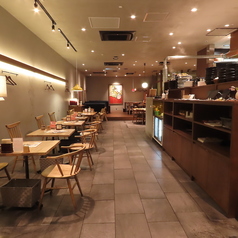 山本のハンバーグ SAKURA MACHI店の雰囲気3