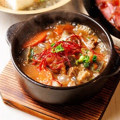 黒毛和牛筋のどて煮風　赤味噌仕立て