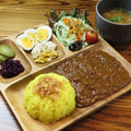 料理メニュー写真&nbsp;BAR特製 牛すじカレー