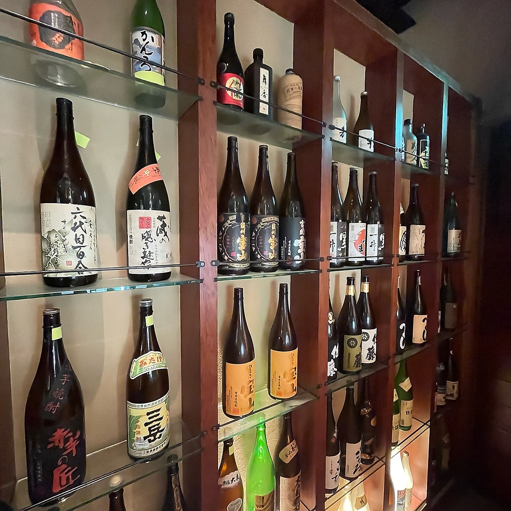 ドリンク単品なら全部で30種類以上の地酒、日本酒、焼酎、梅酒等、お楽しみいただけます♪