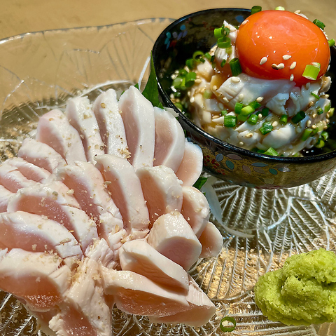 コスパ◎自慢の焼鳥などの鶏料理や鮮魚に天ぷらなど絶品メニューが目白押し♪