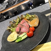 極上のステーキ肉と自家製ローストビーフ！