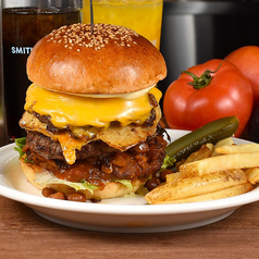 THE TRIPLE BURGER-ザ・トリプル-