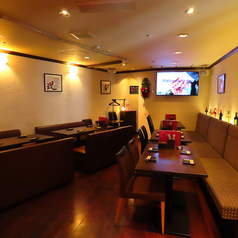 くつろぎ個室とお肉寿司 Dining Bar Sinzanの雰囲気2
