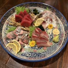 地鶏料理と旬魚 居酒屋 楽いちの特集写真