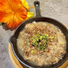 鉄板もつ煮【 秘伝の味 】