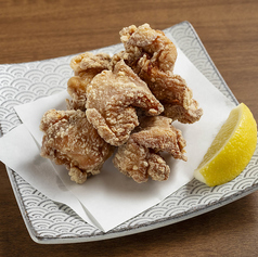 肉汁溢れる親鳥唐揚げ