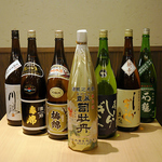四国の厳選銘酒を15種以上680円で取り揃えております。四国の郷土料理と合わせてお愉しみください。