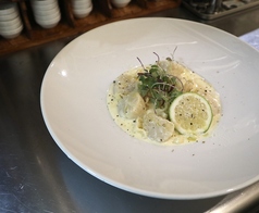 パスタ・帆立貝柱のレモンクリームソース