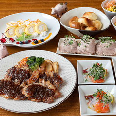 inton イントン 新宿のコース写真