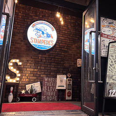 Stampede's Cafe&Dining Bar スタンピーズ カフェ&ダイニングバーの外観1