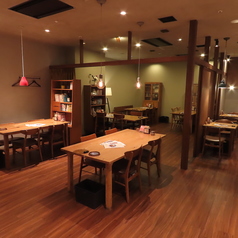 山本のハンバーグ SAKURA MACHI店の雰囲気1