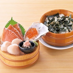 桶盛り！北海海鮮二段重
