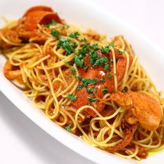 Mollo名物“Spaghetti all' astice”オマールエビのトマトソース