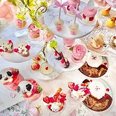 【フレッシュベリースパークリングワイン付き】7/31~期間限定 Rose & Wans Afternoon Tea
