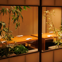 和の温もりに癒される落ち着きの個室空間で宴会！