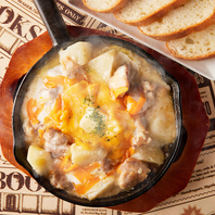 人気メニューをお得に愉しむ飲み放題付コース各種ご用意