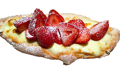 【3位】フルーツピッツァ※目黒店のみでの取り扱い商品