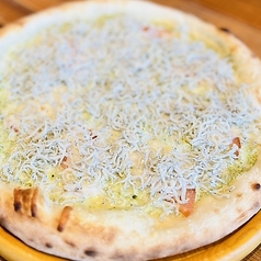 １２．しらすのジェノベーゼピッツァ