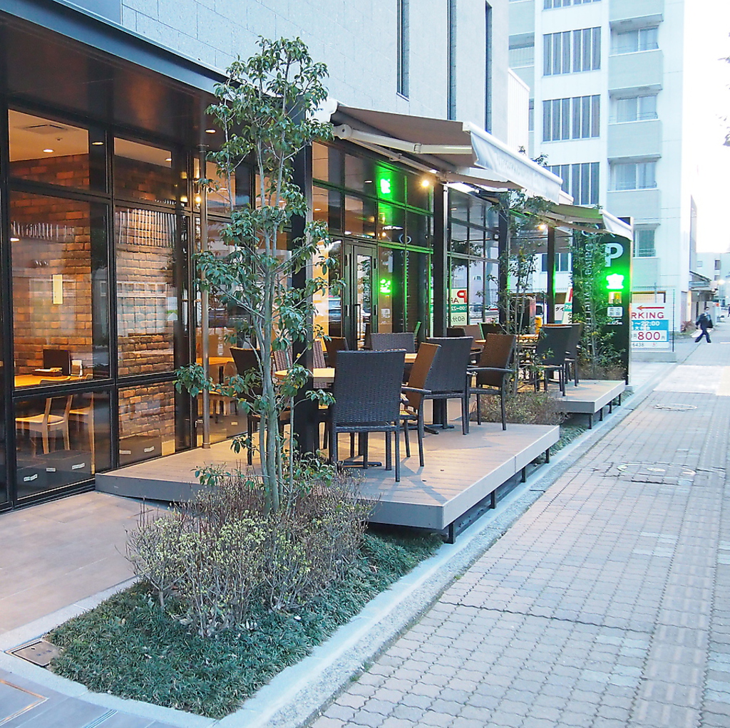 金沢駅西口から徒歩3分！ダイワロイネットホテル1Fの好立地☆各種ご宴会にも◎