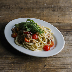 自家製サルシッチャのペペロンチーノ　生パスタ　ピチ