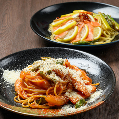 BAR &DAINING OKASHINAの特集写真