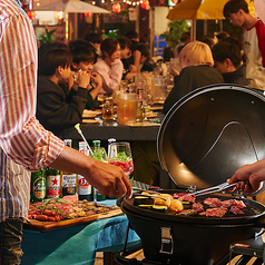 黒毛和牛サーロイン・海鮮付き豪華BBQセット＆120分飲み放題※