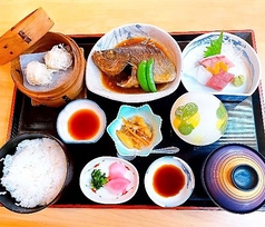 日本料理いけす海幸のおすすめランチ1