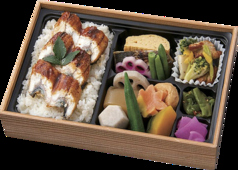 鰻重と懐石料理