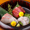 料理メニュー写真&nbsp;本マグロ使用！本日の鮮魚3種盛り合わせ