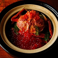 蟹とイクラの土鍋ご飯