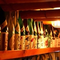 【厳選日本酒の数々】全国から厳選した日本酒を多数ご用意しております。お客様の好みにあった日本酒をご提案いたします。