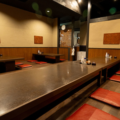 【職場のちょっとした集まりにも◎】職場の仲間とのちょっとした飲み会にもオススメ♪広々としたテーブルのお席をご用意しております！ぜひお気軽にご来店ください！