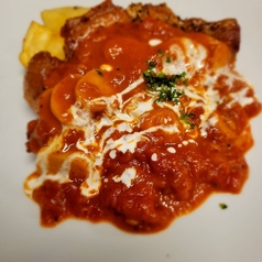 伊予いも豚のマシュルームトマトソース