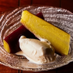 炉ばたで焼き芋 アイス添え